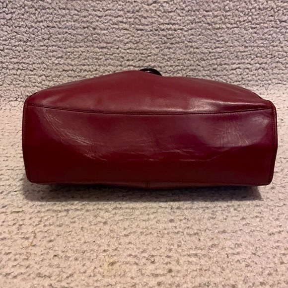 Coach Carlyle Smooth Leather Merlot Shoulder Bag Purse - Picture 7 of 13
